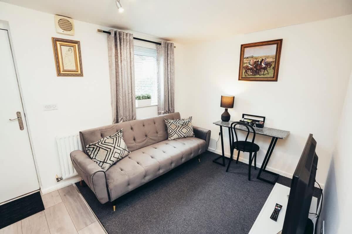 Snug 1Br Apt, Self Check In, Parking, By Derbnb Hilton  Bagian luar foto