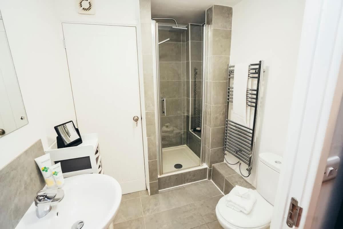 Snug 1Br Apt, Self Check In, Parking, By Derbnb Hilton  Bagian luar foto