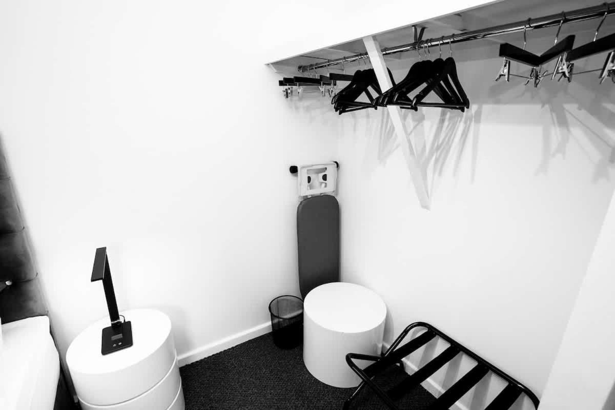 Snug 1Br Apt, Self Check In, Parking, By Derbnb Hilton  Bagian luar foto